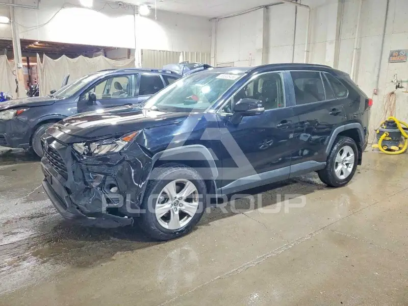 2019 Toyota RAV4 photo