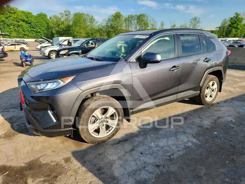 2019 Toyota RAV4 фото