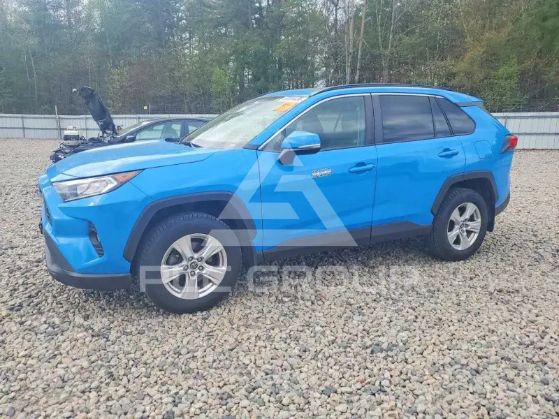 2019 Toyota RAV4 фото