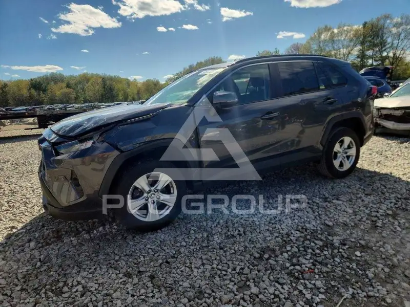 2019 Toyota RAV4 фото