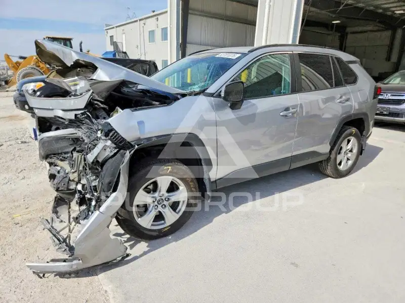 2019 Toyota RAV4 фото