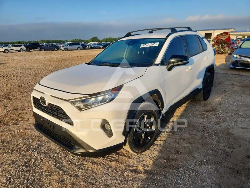 2019 Toyota RAV4 фото