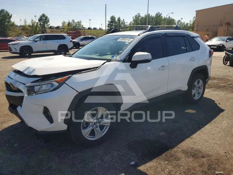 2019 Toyota RAV4 фото