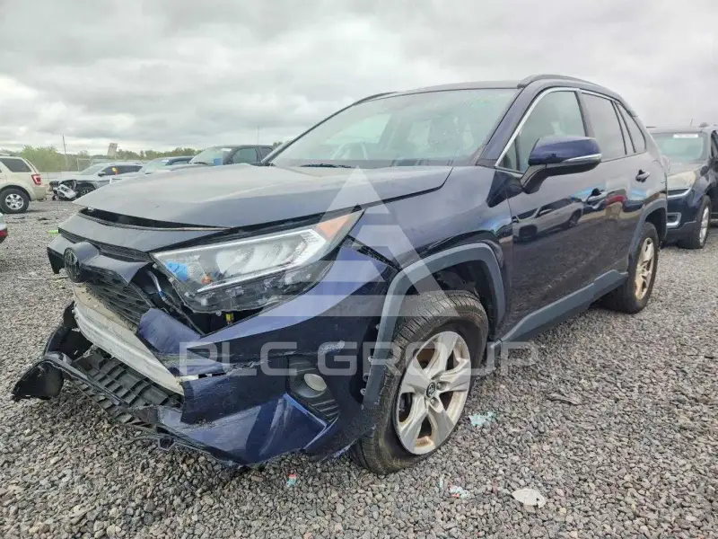 2019 Toyota RAV4 фото