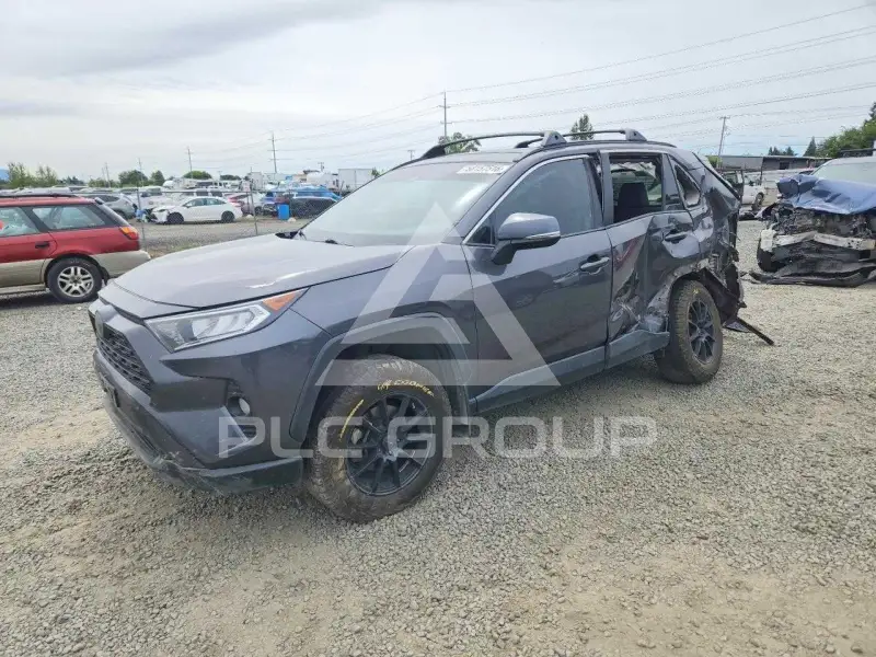 2019 Toyota RAV4 фото