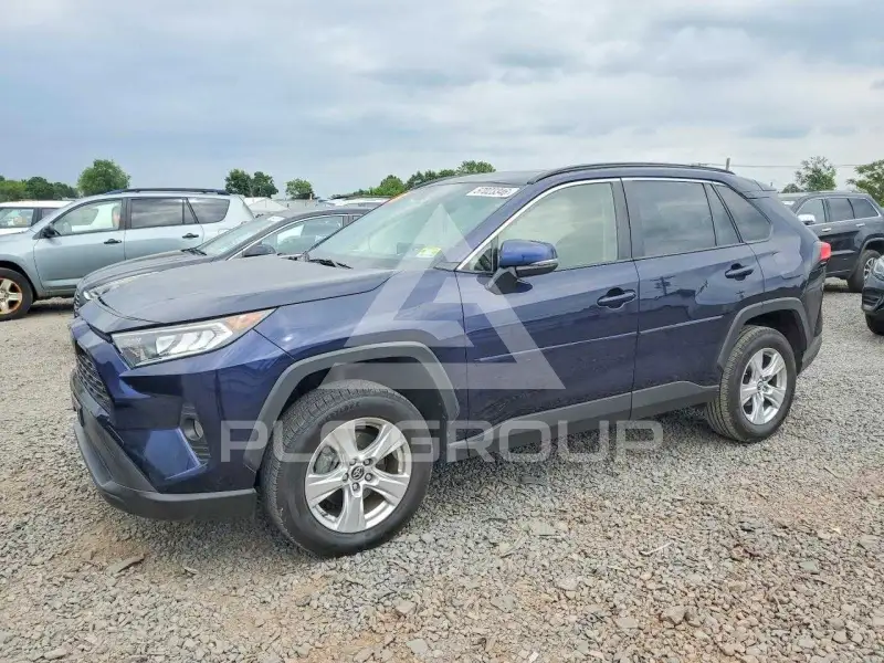 2019 Toyota RAV4 photo