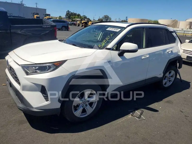 2019 Toyota RAV4 фото
