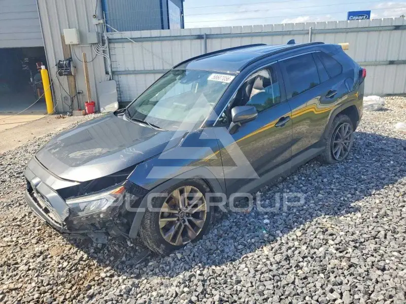 2019 Toyota RAV4 фото