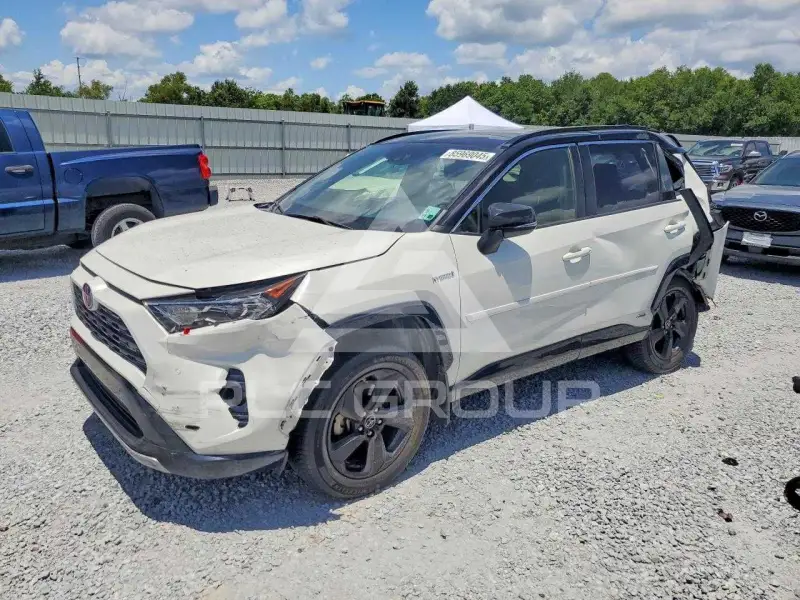 2019 Toyota RAV4 фото