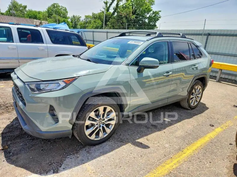 2019 Toyota RAV4 фото