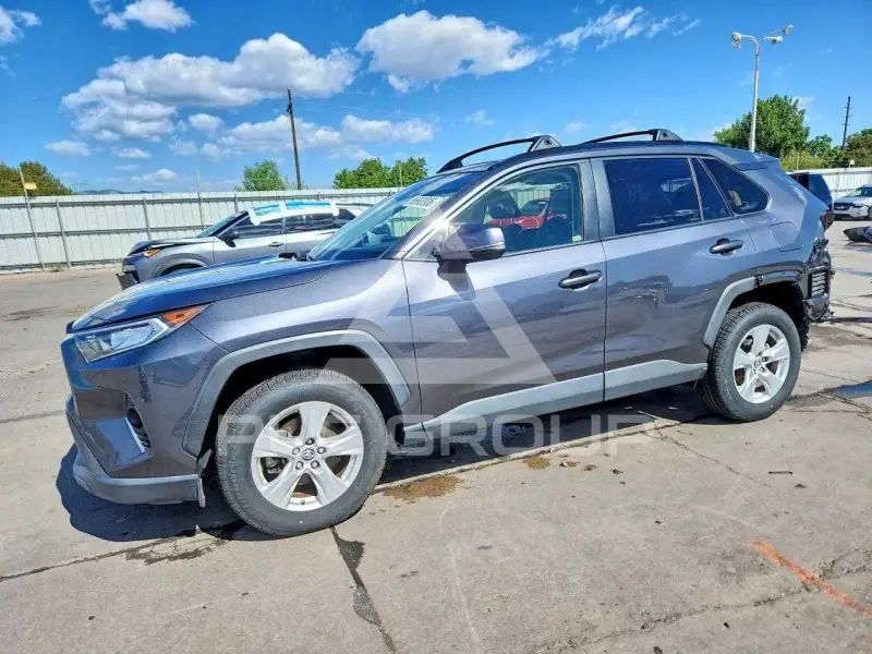 2019 Toyota RAV4 photo