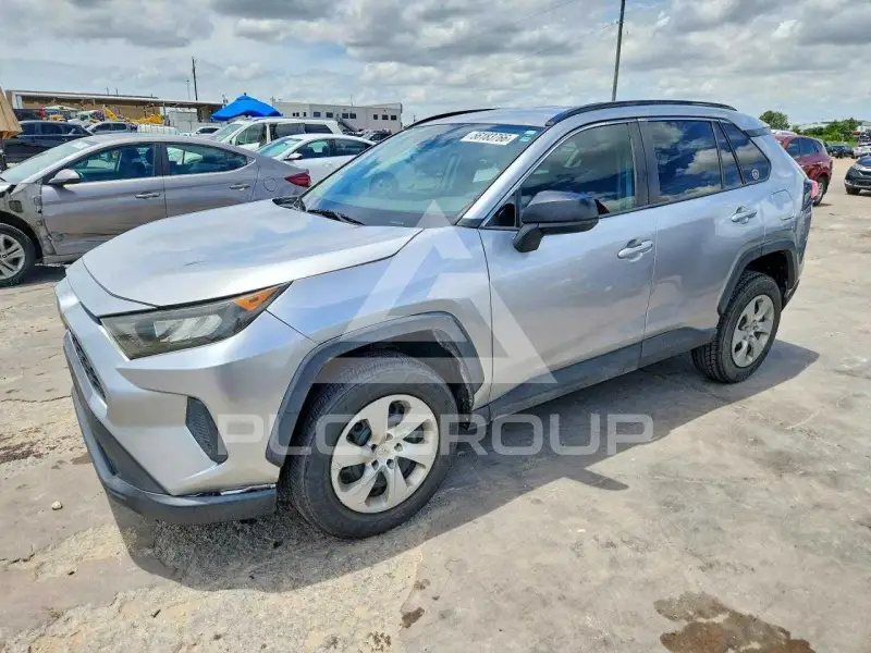 2019 Toyota RAV4 photo