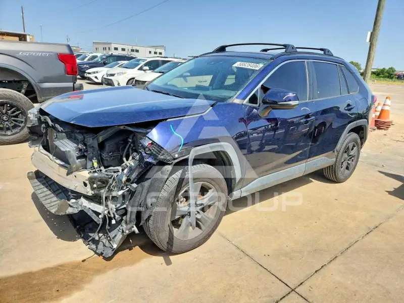 2019 Toyota RAV4 photo