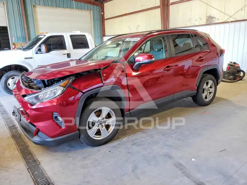 2019 Toyota RAV4 фото