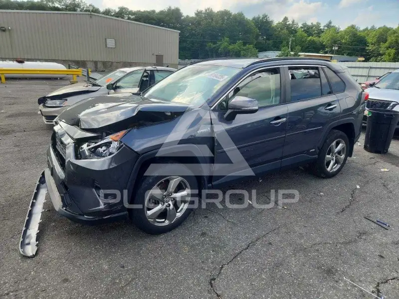 2019 Toyota RAV4 фото