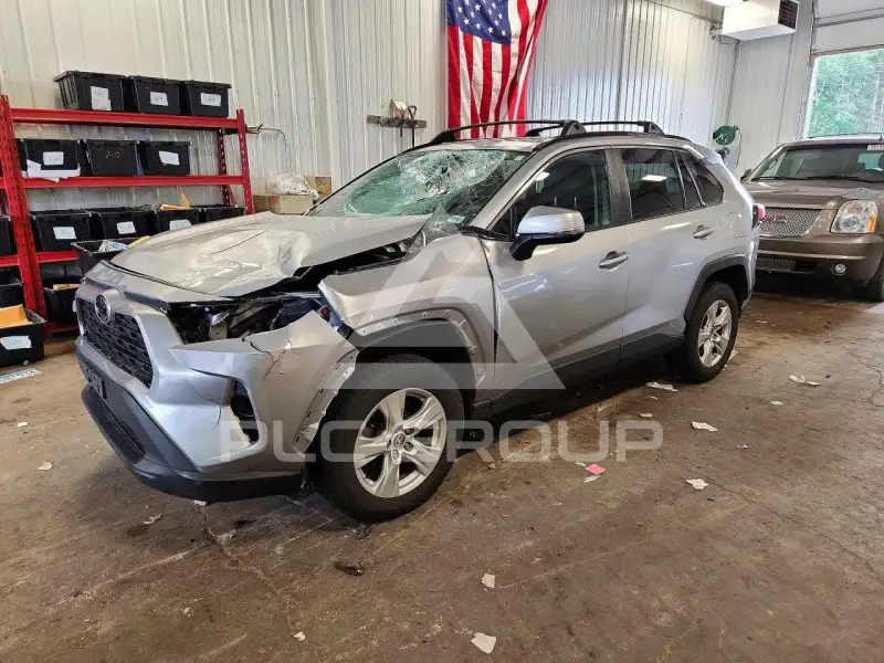 2019 Toyota RAV4 photo