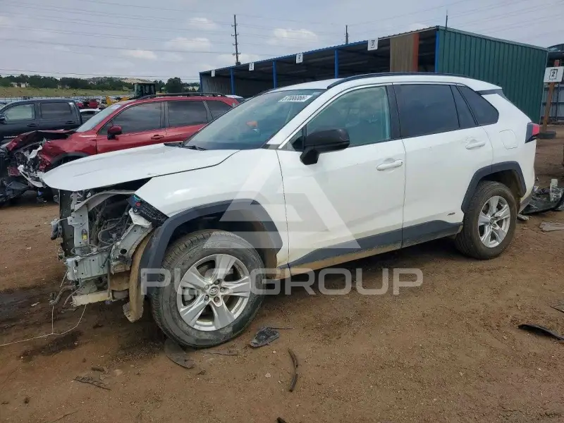 2019 Toyota RAV4 фото