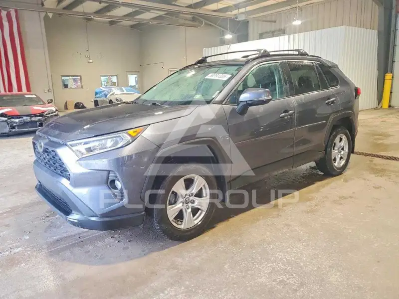 2019 Toyota RAV4 фото