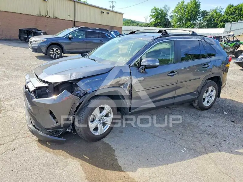 2019 Toyota RAV4 фото