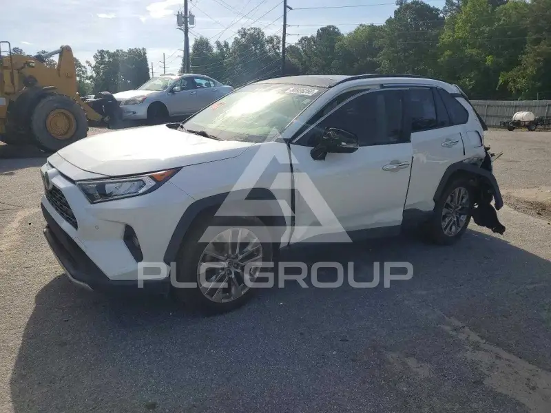 2019 Toyota RAV4 фото