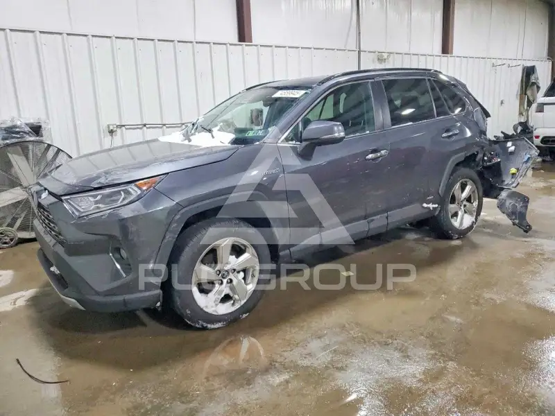 2019 Toyota RAV4 фото