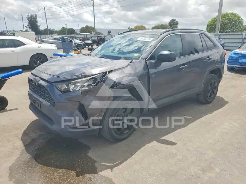 2019 Toyota RAV4 фото