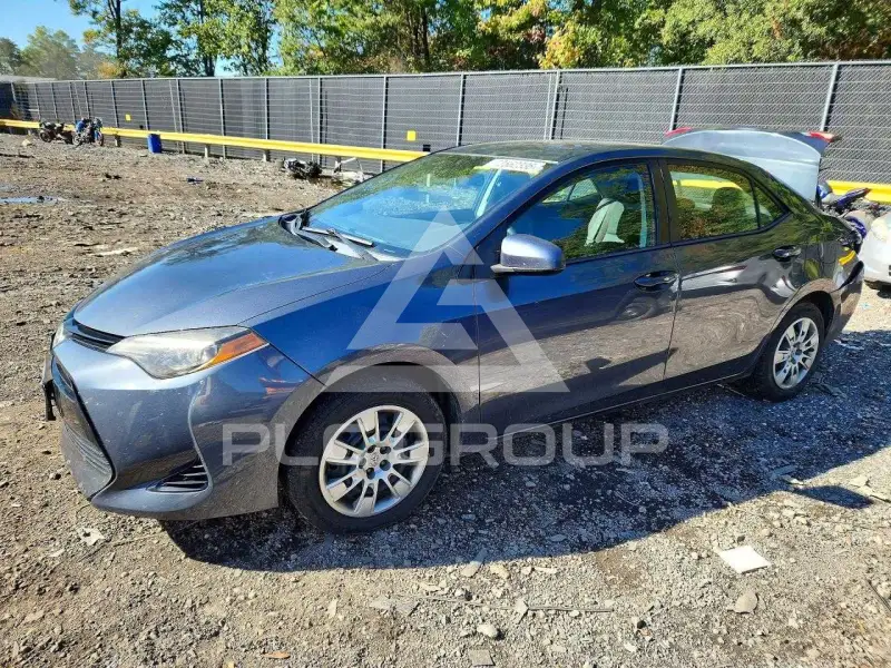 2019 Toyota COROLLA фото