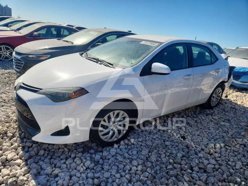2019 Toyota COROLLA фото