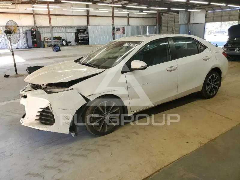 2019 Toyota COROLLA фото