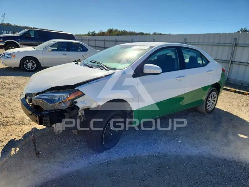 2019 Toyota COROLLA фото