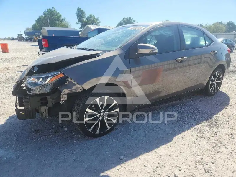 2019 Toyota COROLLA фото
