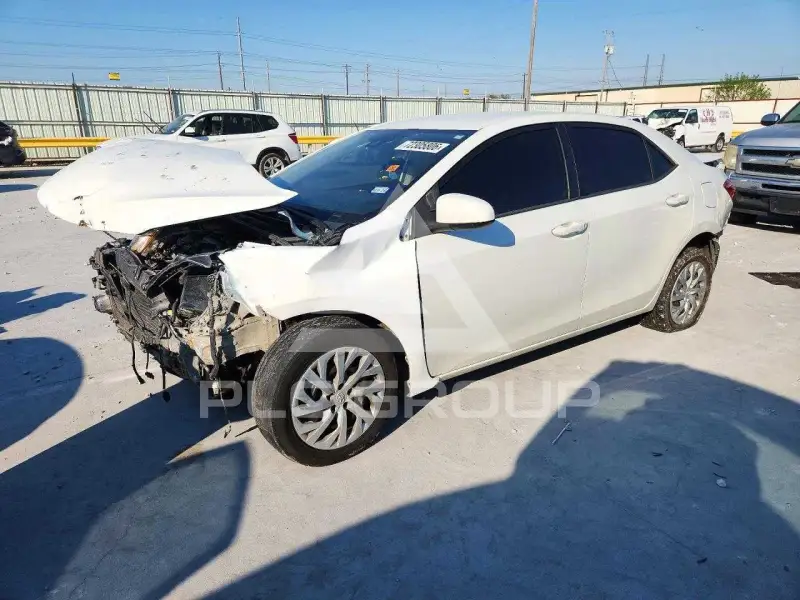 2019 Toyota COROLLA фото