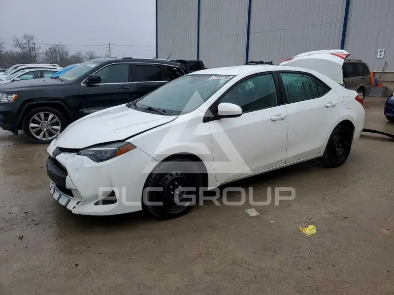 2019 Toyota COROLLA фото