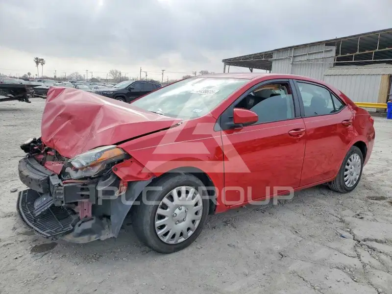 2019 Toyota COROLLA фото