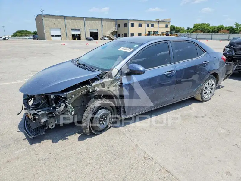2019 Toyota COROLLA фото
