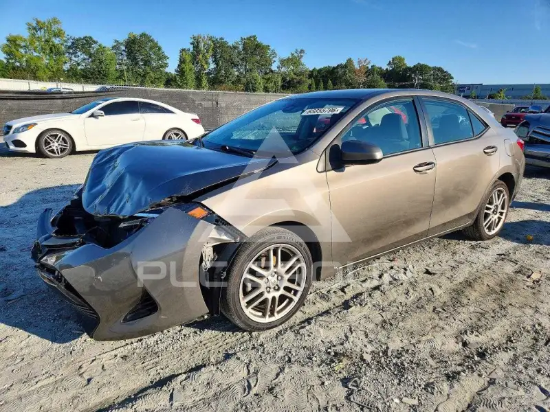 2019 Toyota COROLLA фото