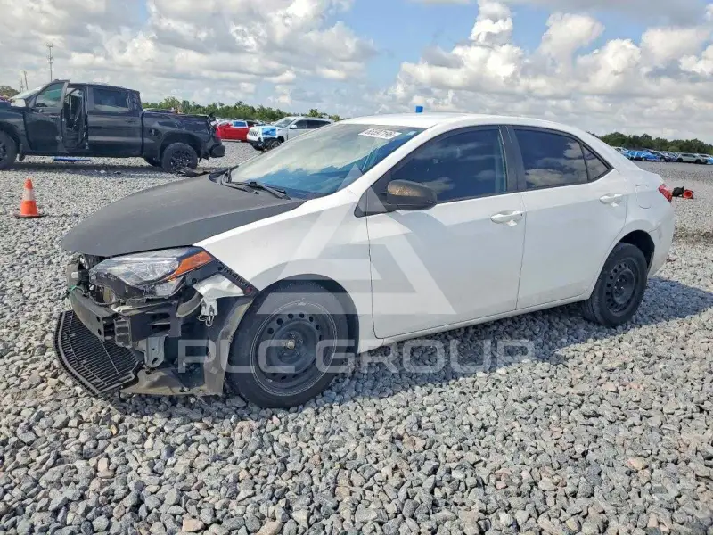 2019 Toyota COROLLA фото