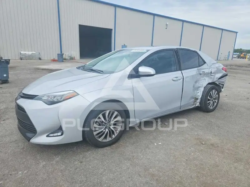 2019 Toyota COROLLA фото