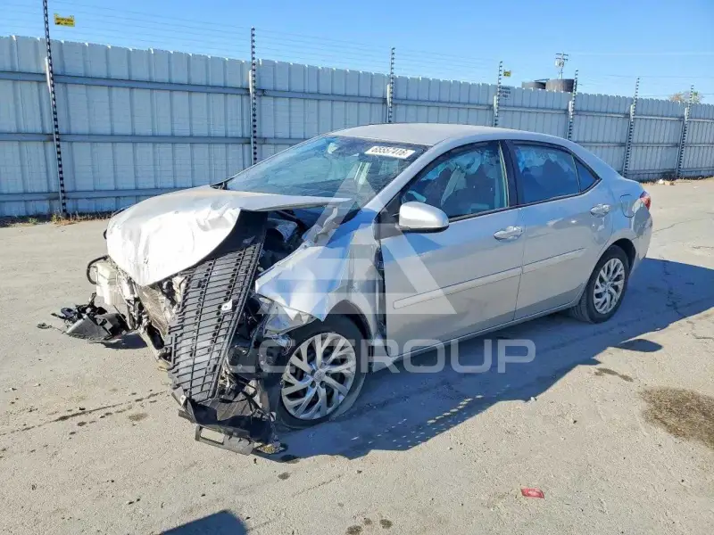 2019 Toyota COROLLA фото