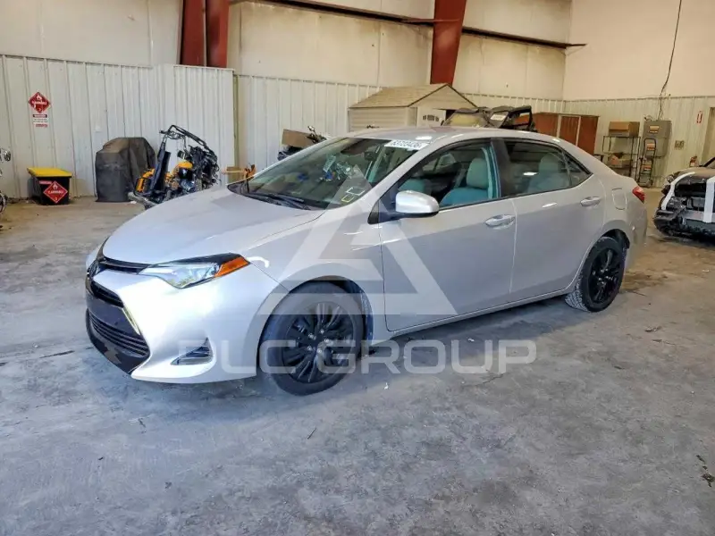 2019 Toyota COROLLA фото