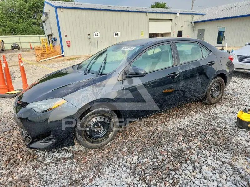 2019 Toyota COROLLA фото