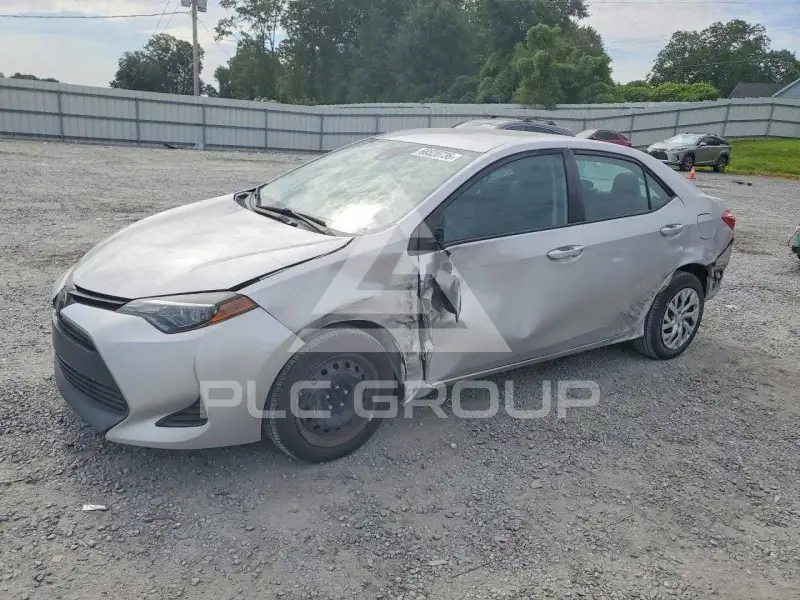 2019 Toyota COROLLA фото