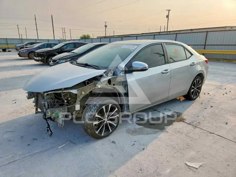 2019 Toyota COROLLA фото