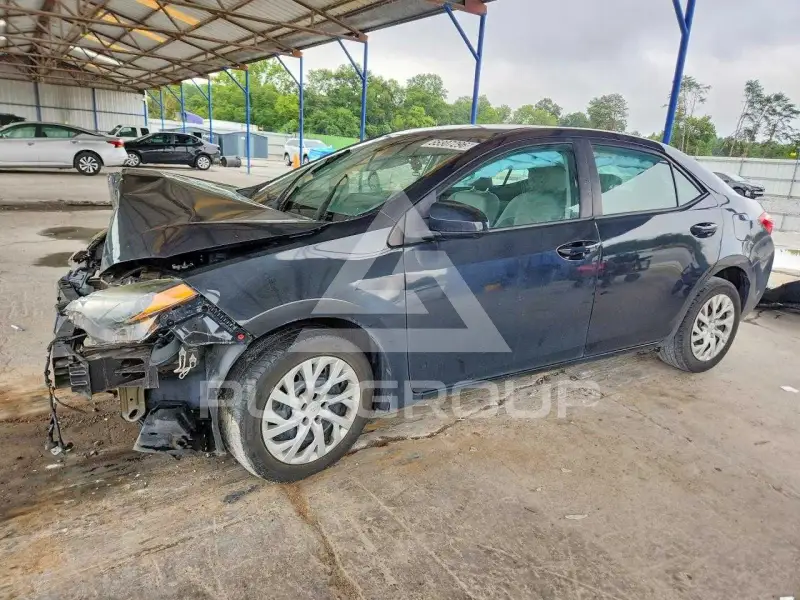 2019 Toyota COROLLA фото