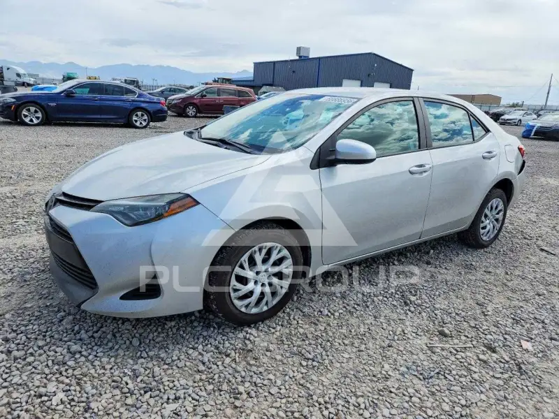 2019 Toyota COROLLA фото