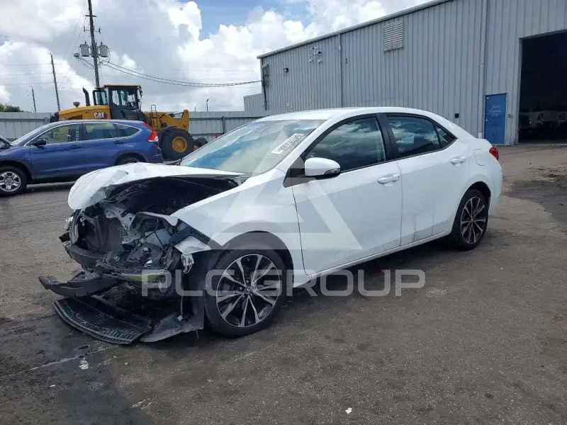 2019 Toyota COROLLA фото