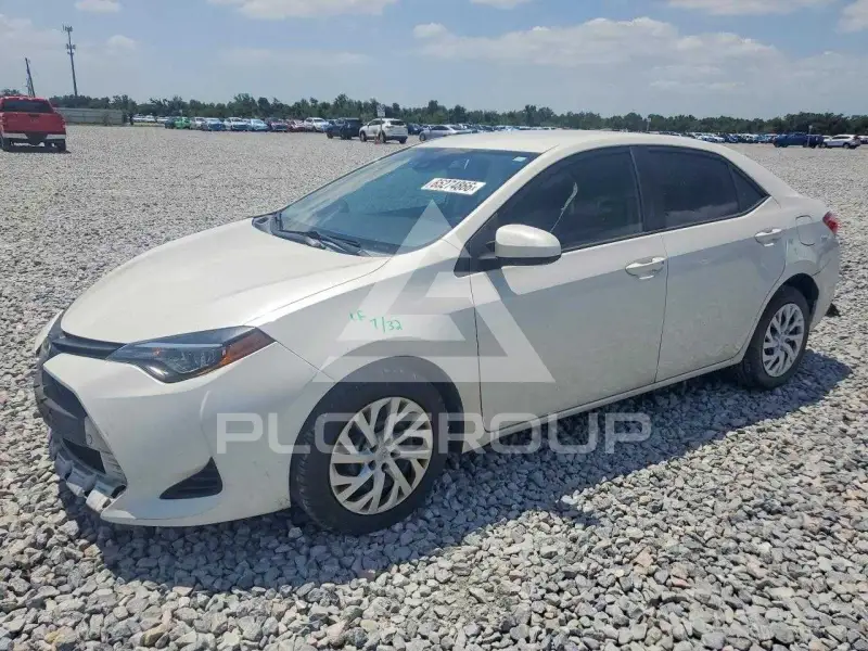 2019 Toyota COROLLA фото