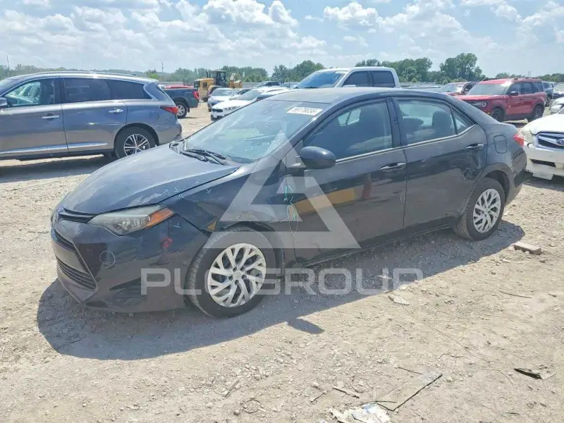 2019 Toyota COROLLA фото