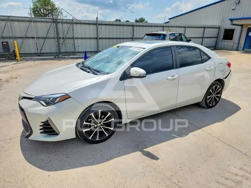 2019 Toyota COROLLA фото
