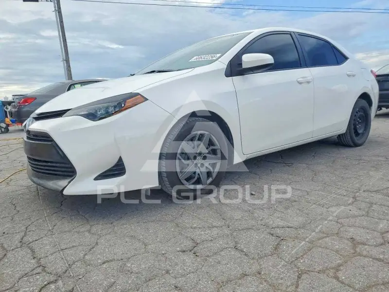 2019 Toyota COROLLA фото